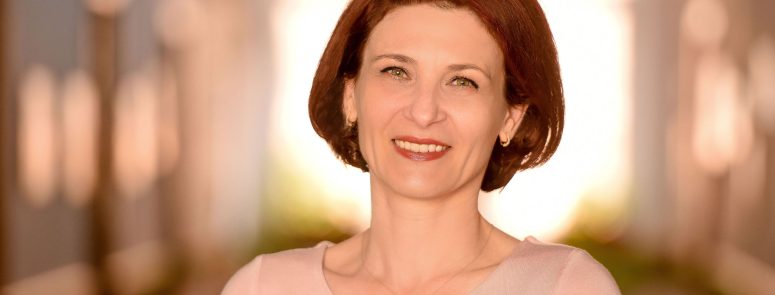 11.LauraPiros-Brasov(2) 11.LauraPiros-Brasov(2)